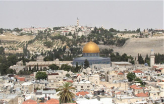 Felsendom mit goldener Kuppel in Jerusalem