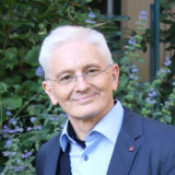 Portrait Wolfgang Schuhmacher